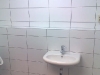 wastafel-in-toiletgroep-13l.jpg